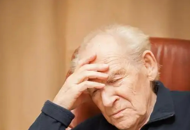 最新研究显示：大脑衰退，男比女快